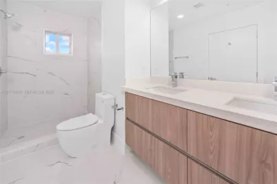 32 NW 14th Ave #1, Miami, FL 33125 - Photo 11