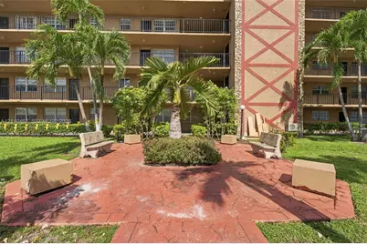 6575 W 4th Ave #507B, Hialeah, FL 33012 - Photo 17