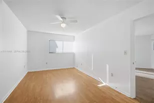 20761 NE 4th Pl, Miami, FL 33179 - Photo 19