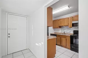 20761 NE 4th Pl, Miami, FL 33179 - Photo 3