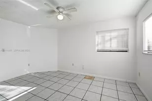 20761 NE 4th Pl, Miami, FL 33179 - Photo 15