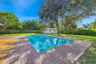 15922 SW 83rd Ct, Palmetto Bay, FL 33157 - Photo 37