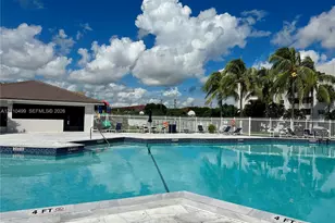 8145 NW 7th St, Miami, FL 33126 - Photo 35
