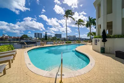 2880 NE 14th St Cswy #404, Pompano Beach, FL 33062 - Photo 49