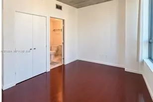 690 SW 1st Ct, Miami, FL 33130 - Photo 5