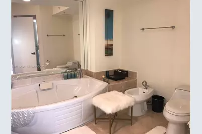 18201 Collins Ave #5104, Sunny Isles Beach, FL 33160 - Photo 15