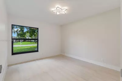 21193 Raindance Ln, Boca Raton, FL 33428 - Photo 19