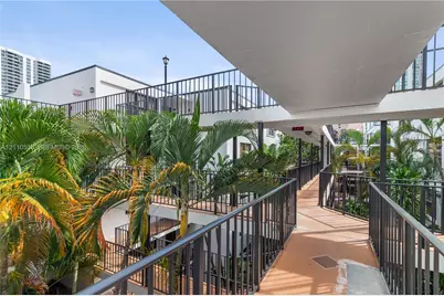 3350 NE 192nd St #4Q-B, Aventura, FL 33180 - Photo 11