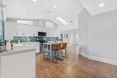 15263 SW 157th Ter, Miami, FL 33187 - Photo 7