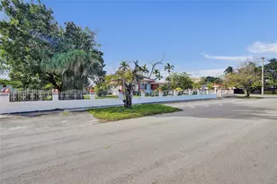 500 SW 39th Ct, Miami, FL 33134 - Photo 31