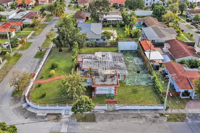 500 SW 39th Ct, Miami, FL 33134 - Photo 5