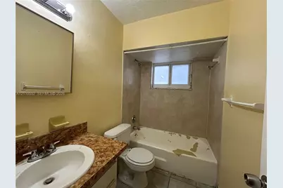 5600 NW 15th St #1, Lauderhill, FL 33313 - Photo 11