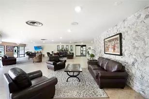 8821 Sunrise Lakes Blvd, Sunrise, FL 33322 - Photo 23