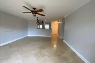 232 NE 12th Ave, Hallandale Beach, FL 33009 - Photo 13