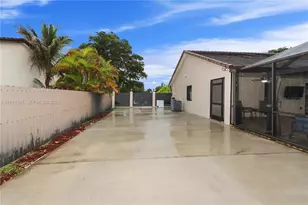 15221 SW 148th Ave, Miami, FL 33187 - Photo 37