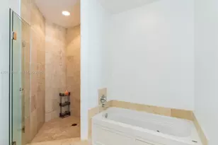 18201 Collins Ave, Sunny Isles Beach, FL 33160 - Photo 15