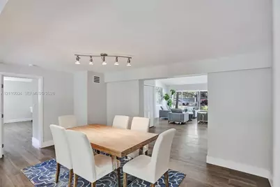 2055 Alamanda Dr #0, North Miami, FL 33181 - Photo 29