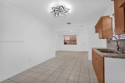 2311 NW 140th St, Opa Locka, FL 33054 - Photo 15