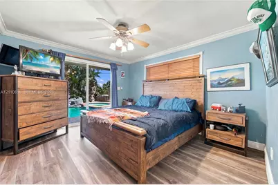 131 SE 12th St, Pompano Beach, FL 33060 - Photo 15