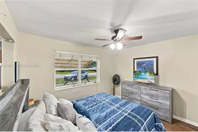 131 SE 12th St, Pompano Beach, FL 33060 - Photo 23