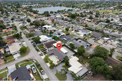 1270 W 64th Ter, Hialeah, FL 33012 - Photo 35