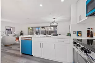14732 SW 90th Terrace, Miami, FL 33196 - Photo 5