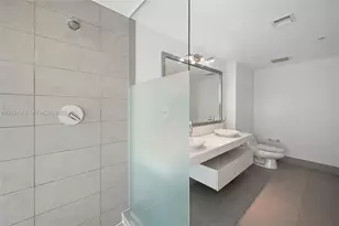 92 SW 3rd St, Miami, FL 33130 - Photo 15