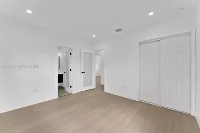 18810 NW 8th Ct, Miami Gardens, FL 33169 - Photo 11
