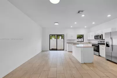1150 SW 6th Ave, Florida City, FL 33034 - Photo 3
