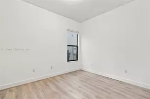 3293 W 98th Pl, Hialeah, FL 33018 - Photo 19