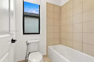 3293 W 98th Pl, Hialeah, FL 33018 - Photo 31