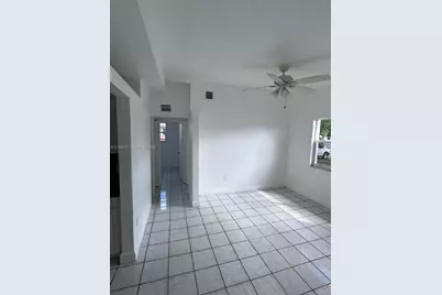 4541 SW 40th St, West Park, FL 33023 - Photo 23