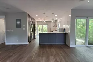 1309 NW 89th Dr, Coral Springs, FL 33071 - Photo 3