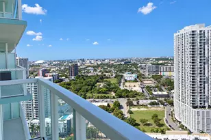 1900 N Bayshore Dr, Miami, FL 33132 - Photo 3