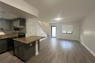 2705 NE 9th Ave, Wilton Manors, FL 33334 - Photo 1