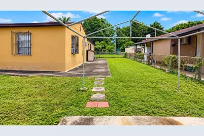 751 E 35th St, Hialeah, FL 33013 - Photo 7
