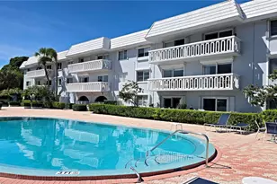 100 Edgewater Dr, Coral Gables, FL 33133 - Photo 1