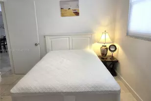 1621 Collins Ave, Miami Beach, FL 33139 - Photo 11