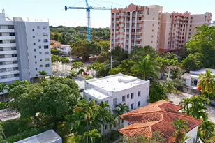 333 SW 30th Rd, Miami, FL 33129 - Photo 3