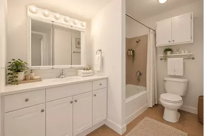 4021 NW 87th Ave #4021, Sunrise, FL 33351 - Photo 9