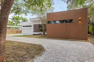 9445 SW 73rd Ave, Pinecrest, FL 33156 - Photo 5