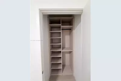 1400 Biscayne Blvd #809, Miami, FL 33132 - Photo 9