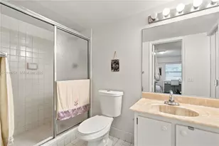 101 SW 132nd Way, Pembroke Pines, FL 33027 - Photo 25