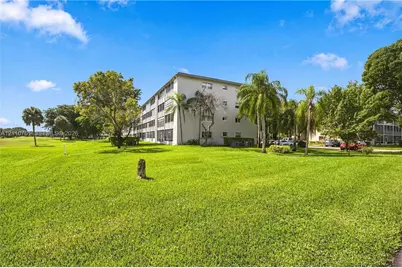 101 SW 132nd Way #402J, Pembroke Pines, FL 33027 - Photo 35