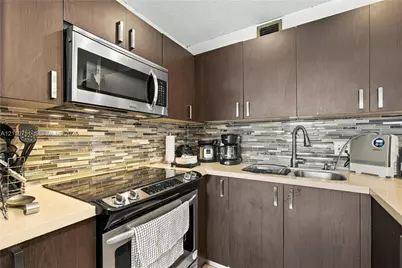 101 SW 132nd Way #402J, Pembroke Pines, FL 33027 - Photo 15