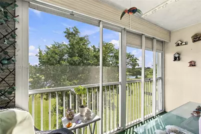 101 SW 132nd Way #402J, Pembroke Pines, FL 33027 - Photo 27