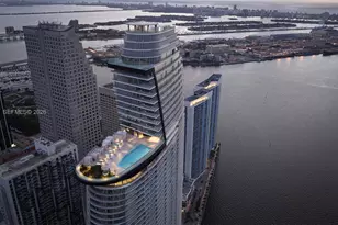 300 Biscayne Blvd Way, Miami, FL 33131 - Photo 3