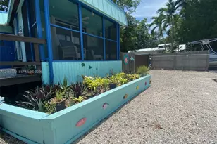 35 Dolphin Rd, Key Largo, FL 33037 - Photo 1