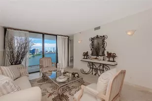 2800 Island Blvd, Aventura, FL 33160 - Photo 5
