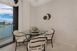 2800 Island Blvd, Aventura, FL 33160 - Photo 13